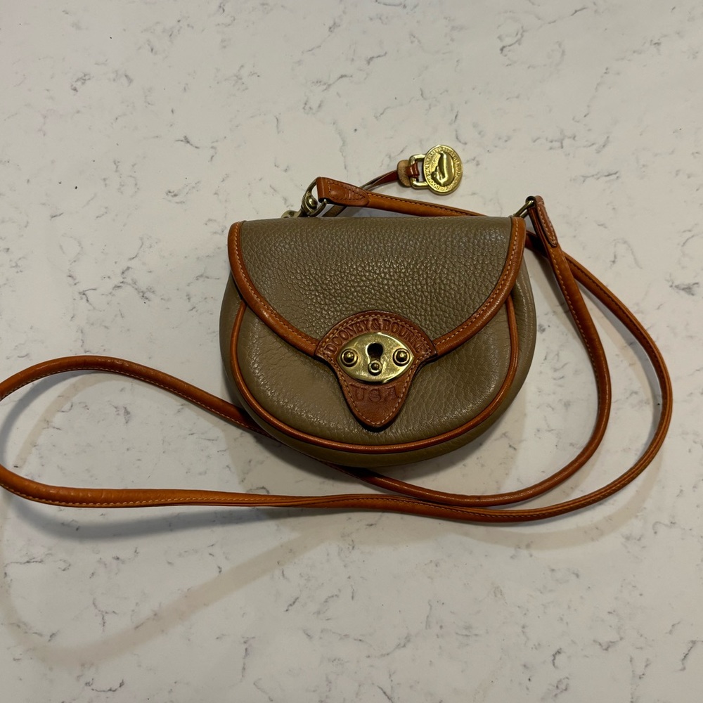 Vintage Dooney & Bourke Belt Bag